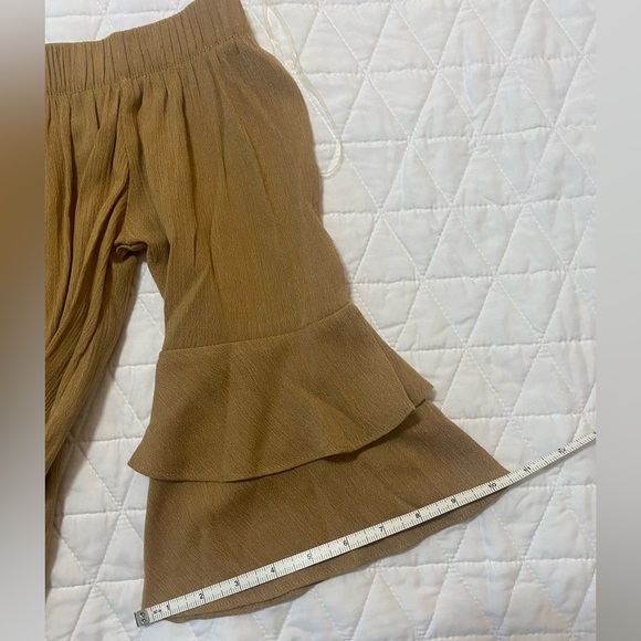 ⭐️Moa Moa | Off shoulder top from Cavenders | Size Medium - Picture 6 of 9